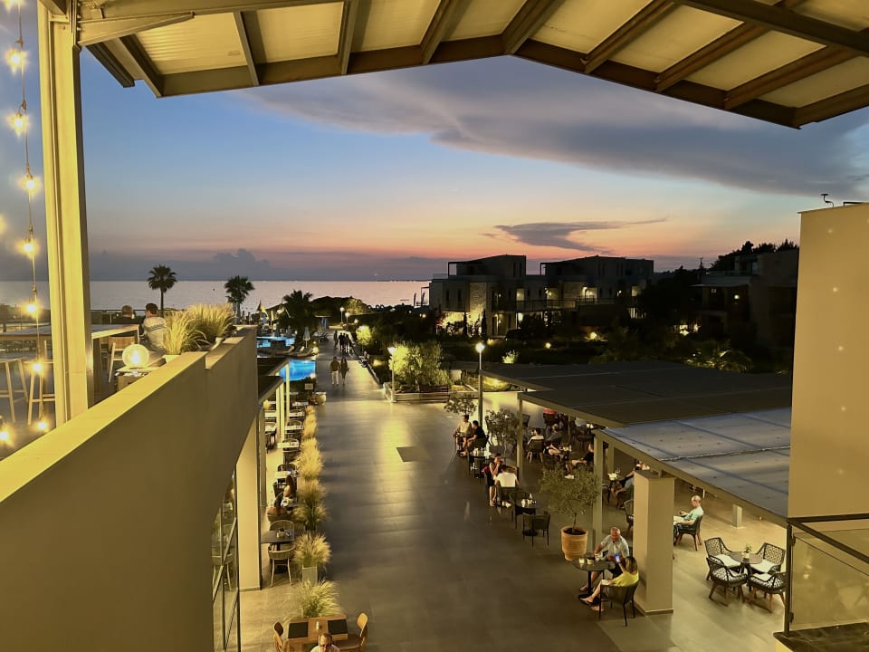 Außenansicht Portes Lithos Luxury Resort