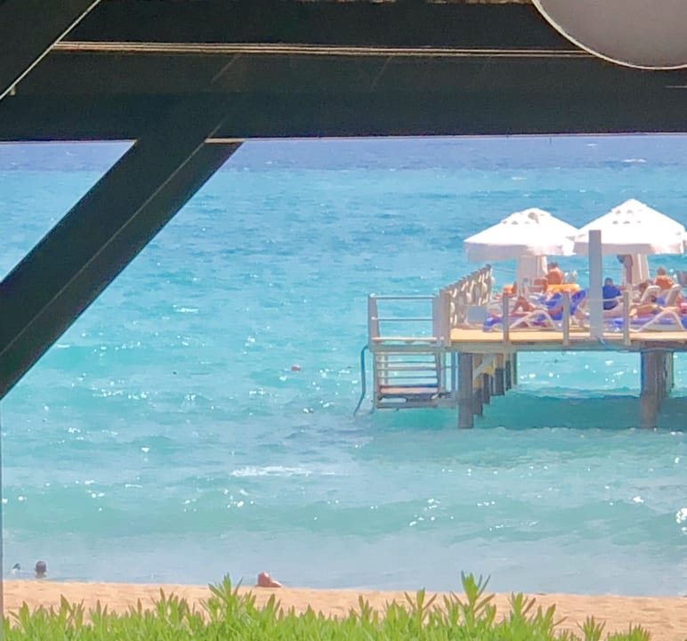 Strand Blue Waters Club