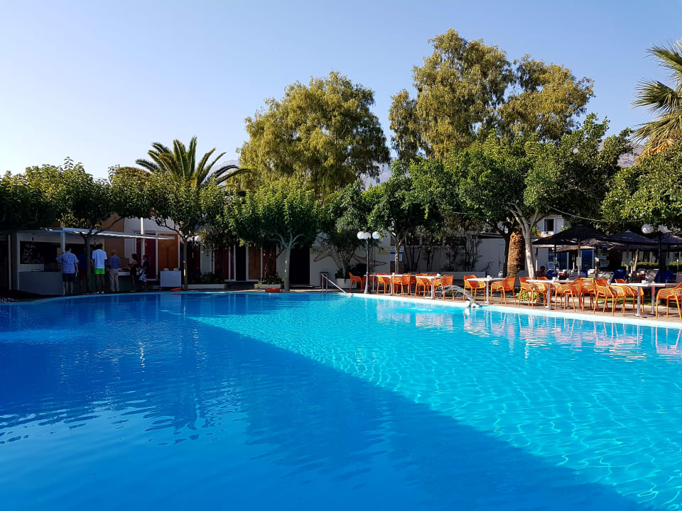 Pool Hotel Corissia Princess