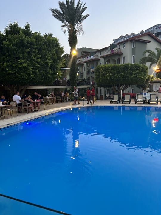 Pool Hotel Gardenia Beach