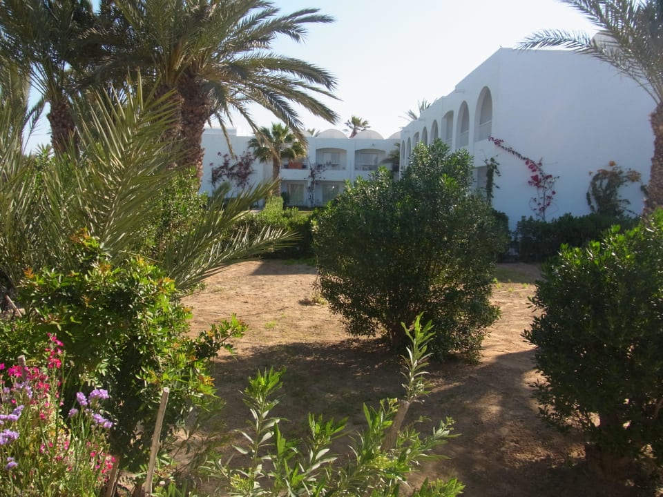 Blick vom Garten auf Haus 3 Hotel Seabel Rym Beach Djerba