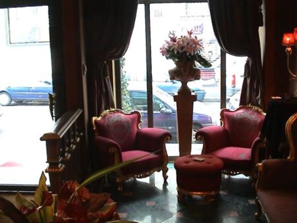 Kleine Sitzecke Villa Royale Paris Villa Royale