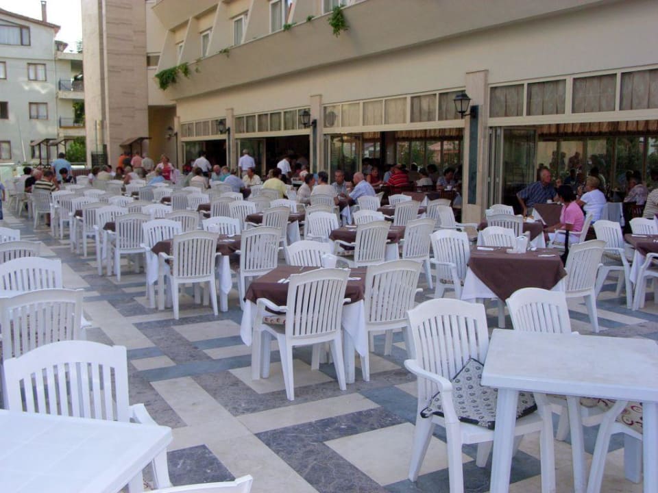 Innenhof Nerton Hotel - Erwachsenenhotel ab 16 Jahren