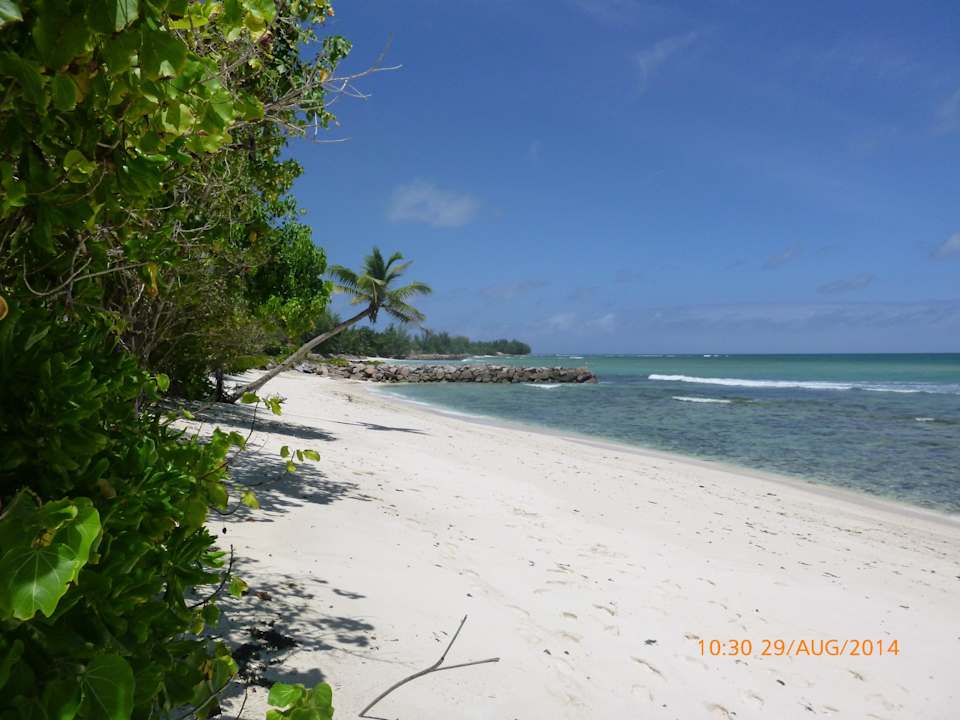 Strand direkt bei der Villa Villas du Voyageur