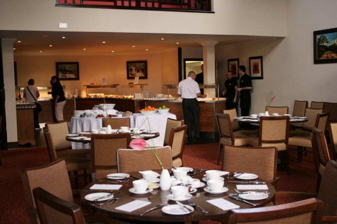 Blick ins Restaurant Redwood Hotel & Country Club