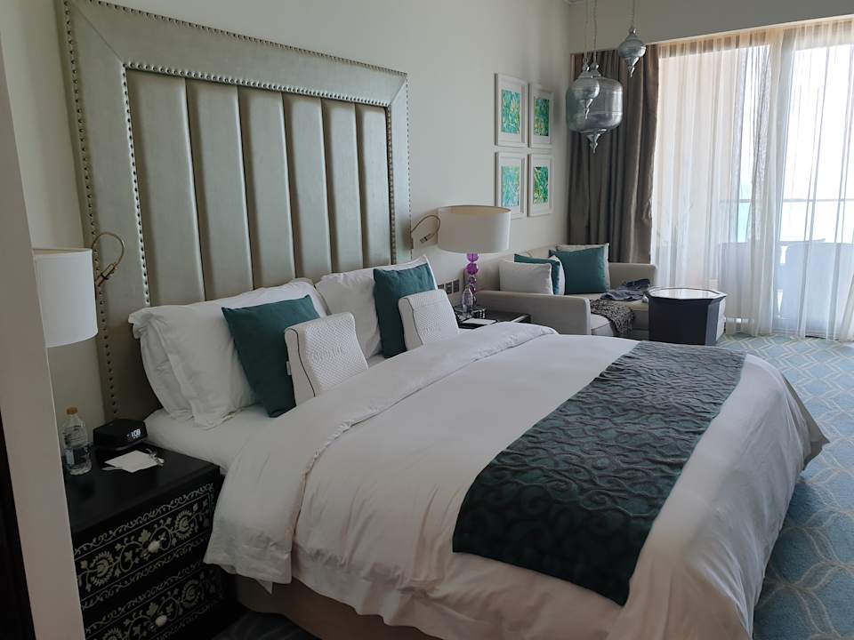 Zimmer Ajman Saray, a Luxury Collection Resort