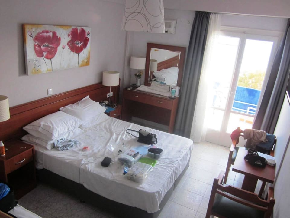 Zimmer 301 Chryssi Akti, Sure Hotel Collection by Best Western