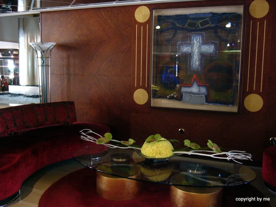 Tolle Deko mit frischen Blumen allsun Hotel Bella Paguera