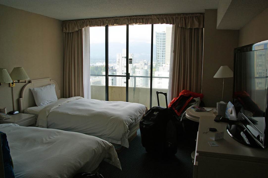 Innenansicht mit Aussicht Hotel Empire Landmark
