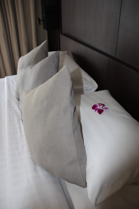 Kissen Cape Panwa Hotel