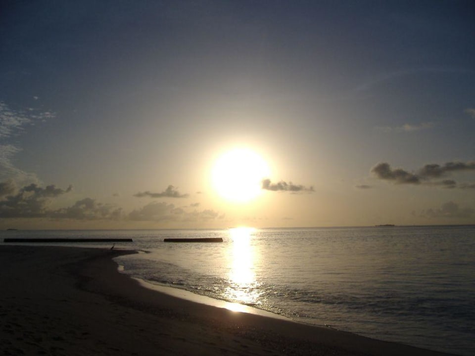 Sonnenaufgang vor unserem Bongalow Conrad Maldives Rangali Island
