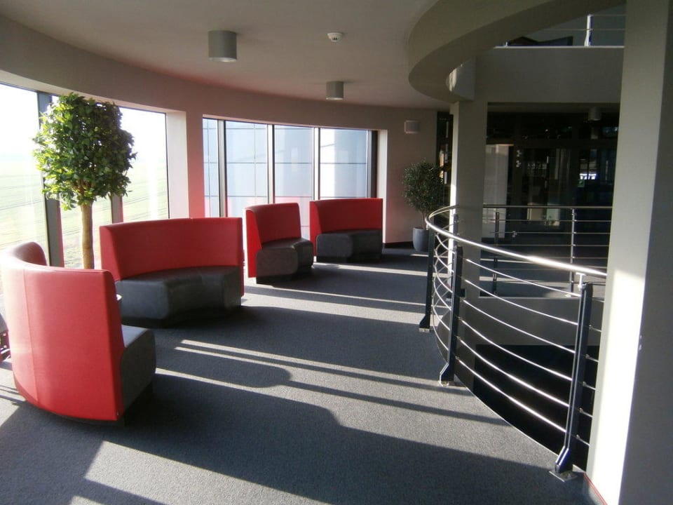 Flur zum Restaurant Silver Hotel & Gokart Center