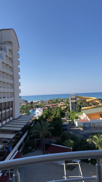 Ausblick Saturn Palace Resort Hotel