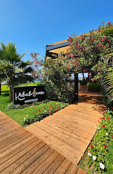 Gastro Xanadu Resort Hotel