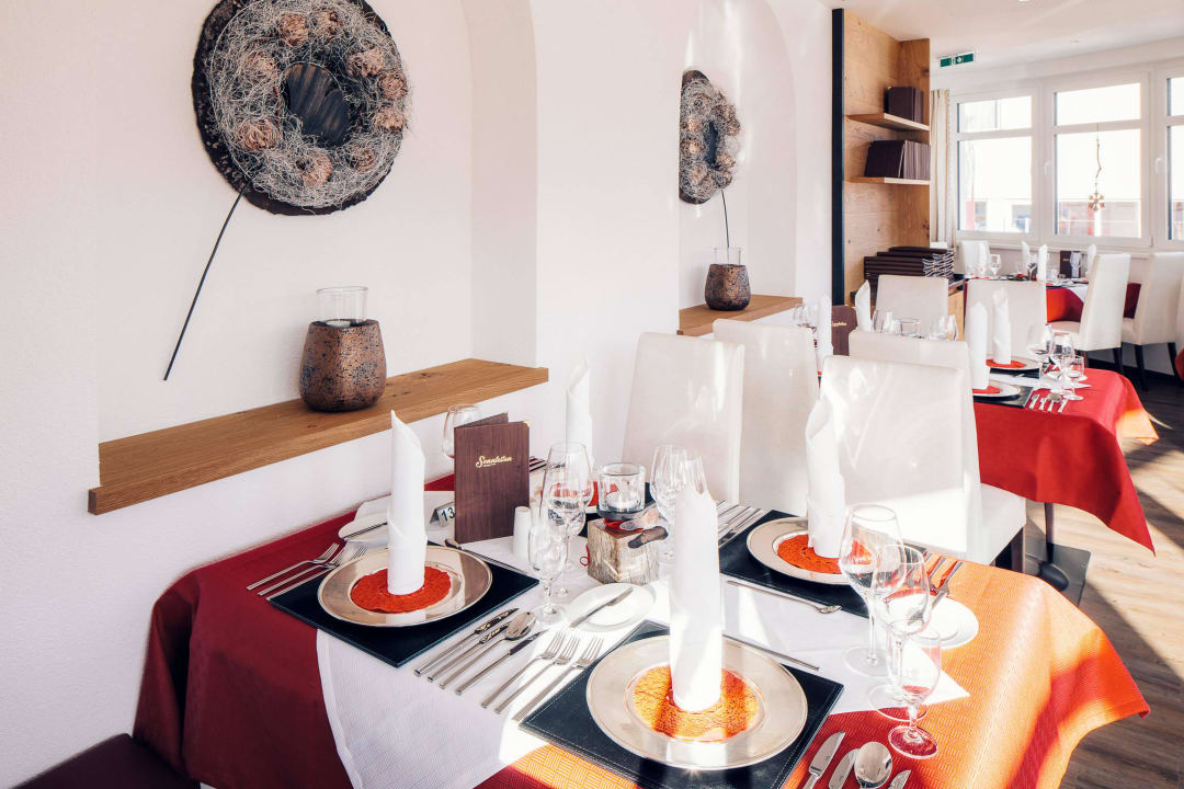 Essen mit Aussicht: unser Panorama-Restaurant Hotel Sonnleiten