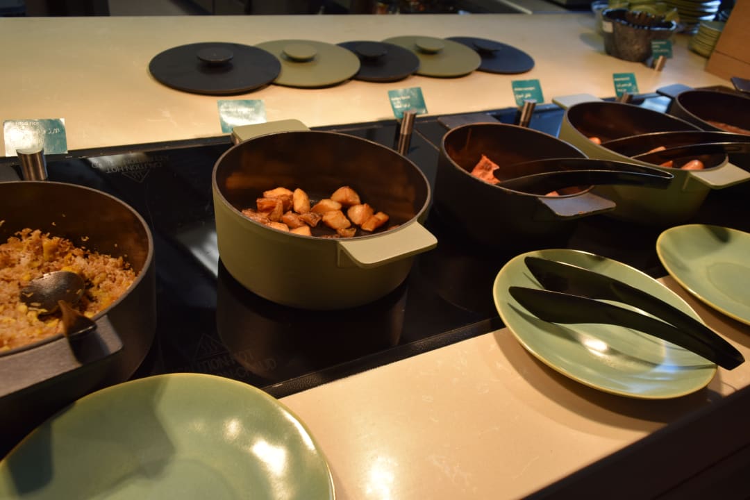 Gastro Hotel Indigo Dubai Downtown by IHG