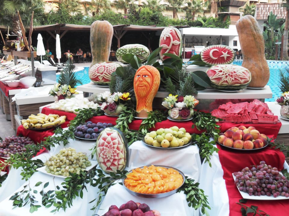 Obstauswahl türkischer Abend  Port Side Resort Hotel