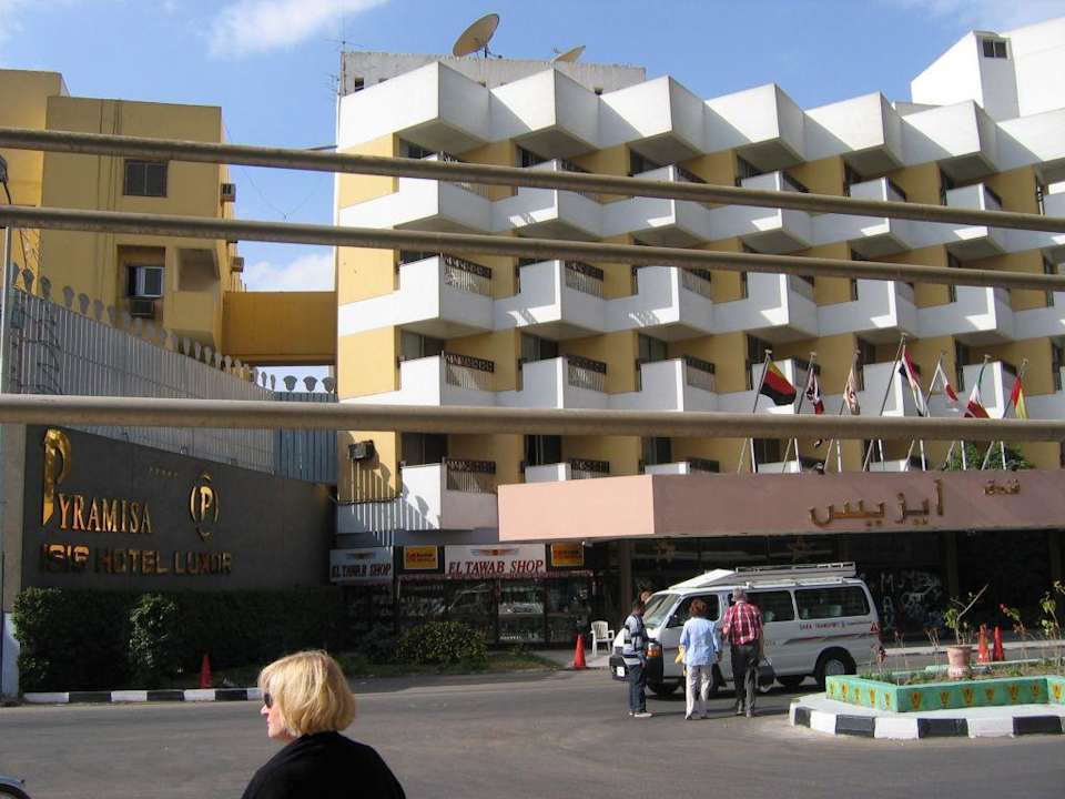 Louxor Pyramisa vue de l'entrée Pyramisa Hotel Luxor
