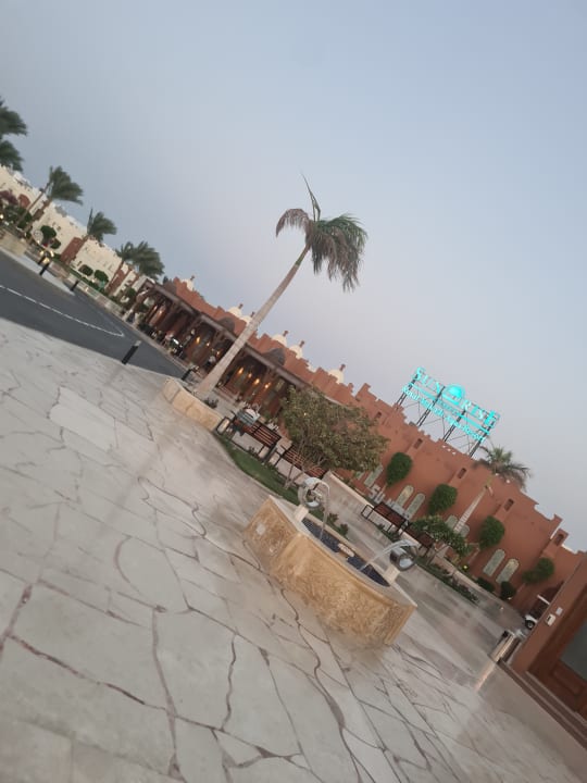 Außenansicht SUNRISE Royal Makadi Resort