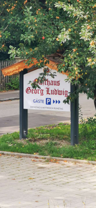 Außenansicht Gasthaus Georg Ludwig Maising