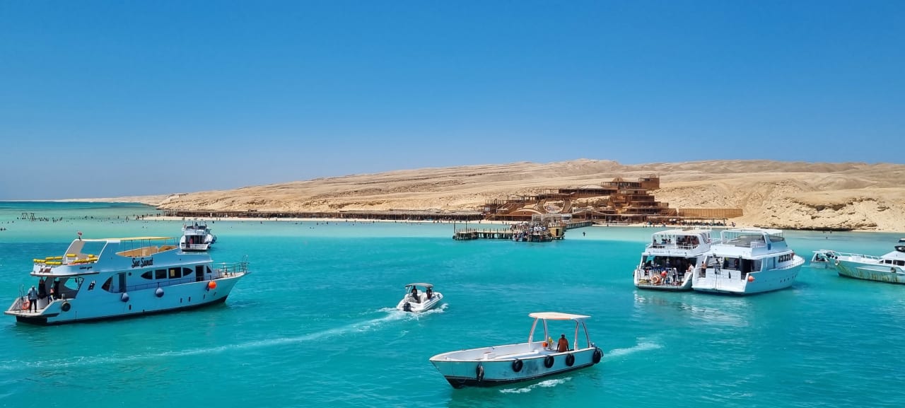 Strand Arabia Azur Resort