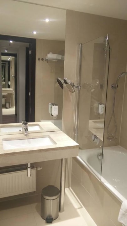 Łazienka AC Hotel by Marriott Bratislava Old Town