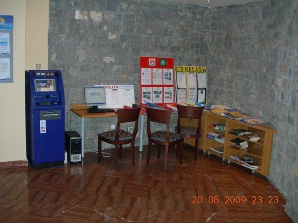 Internet i bankomat Iberostar Waves Bellevue