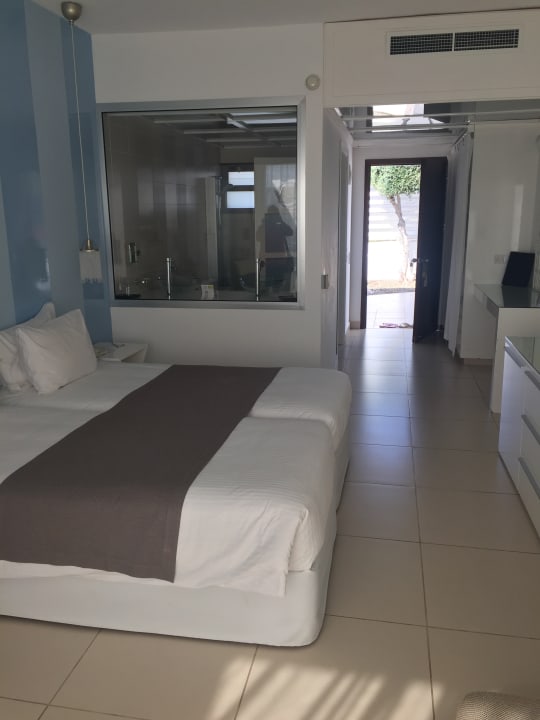 Zimmer Napa Mermaid Hotel & Suites