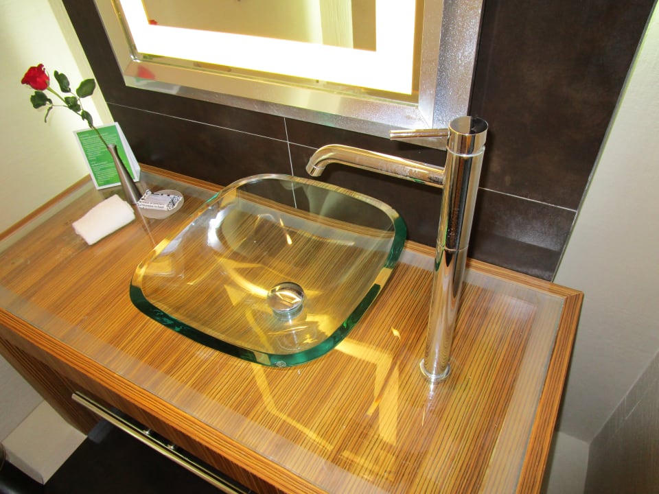 Zimmer Elysium Resort & Spa Hotel