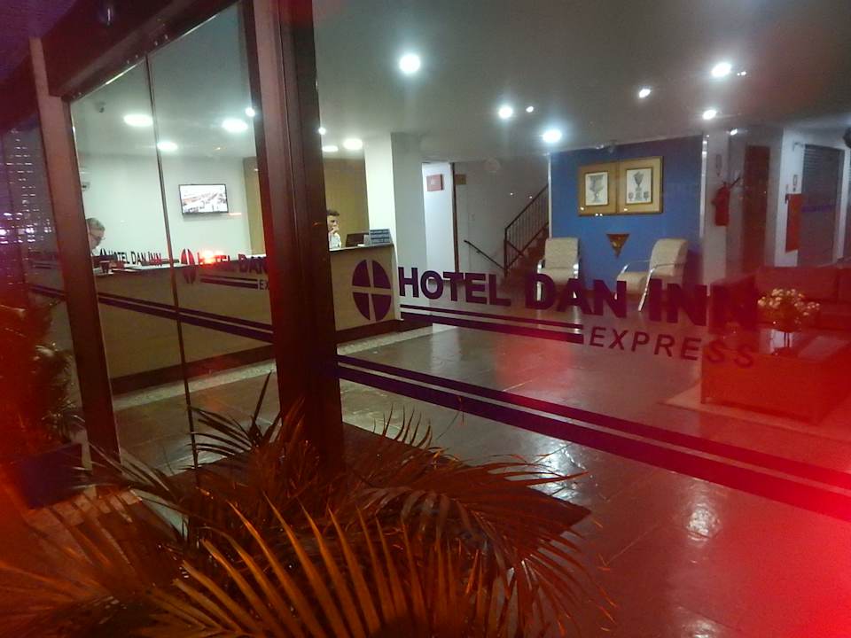 Lobby Hotel Dan Inn Ribeirão Preto