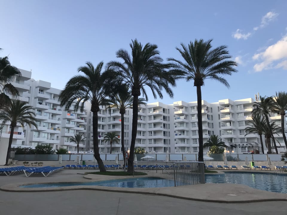 Pool Aparthotel Playa Dorada