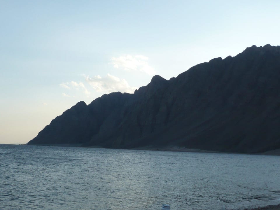 Am Nachmittagm, die Sonne zieht weiter! Happy Life Village