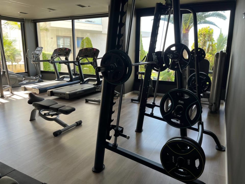 Sport & Freizeit Hotel Andon Lapa i Pare