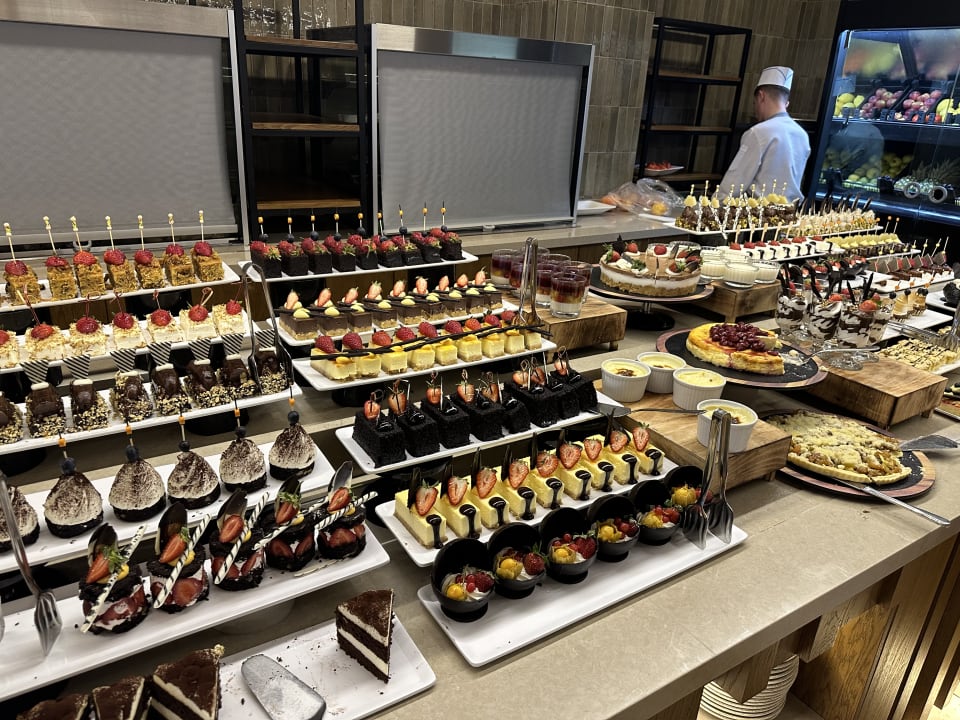 Gastro Melas Resort Hotel