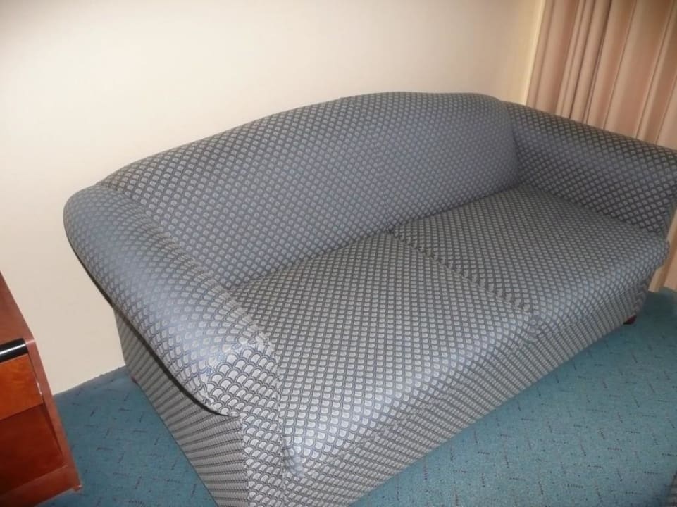 Sofa Alpine Motor Inn