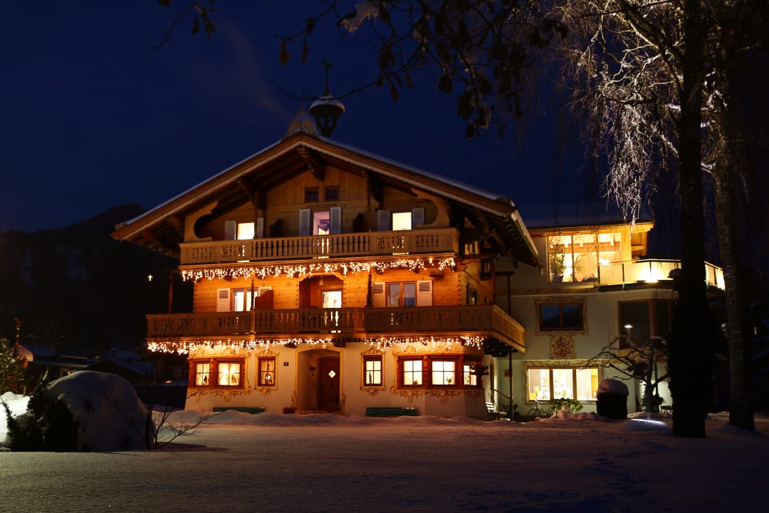Außenansicht Landhaus Alpengruß