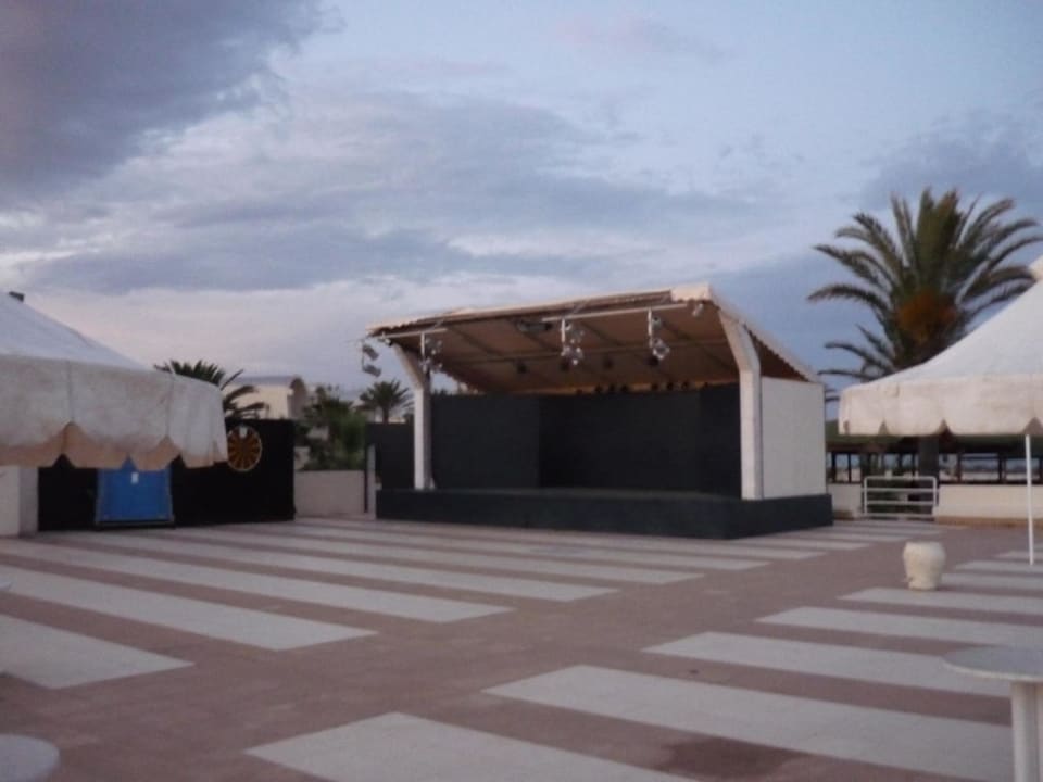 Animation Omar Khayam Resort & Aquapark