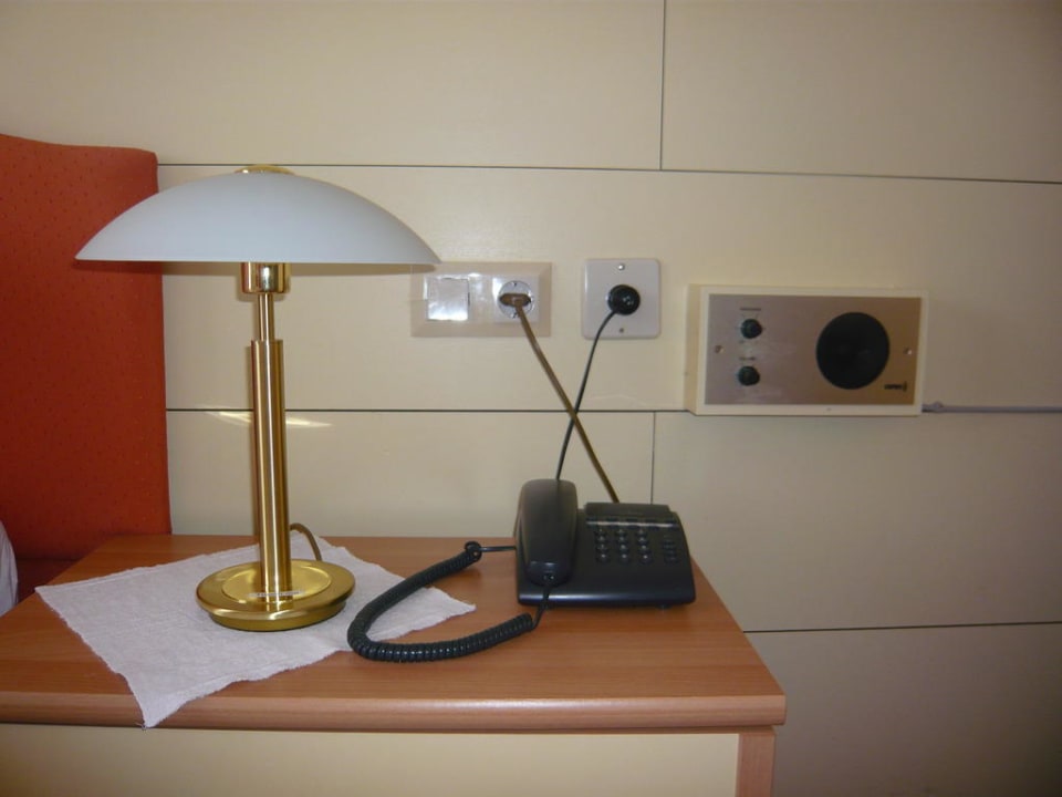 Die Lichtquelle neben dem Bett VAYA Kühtai