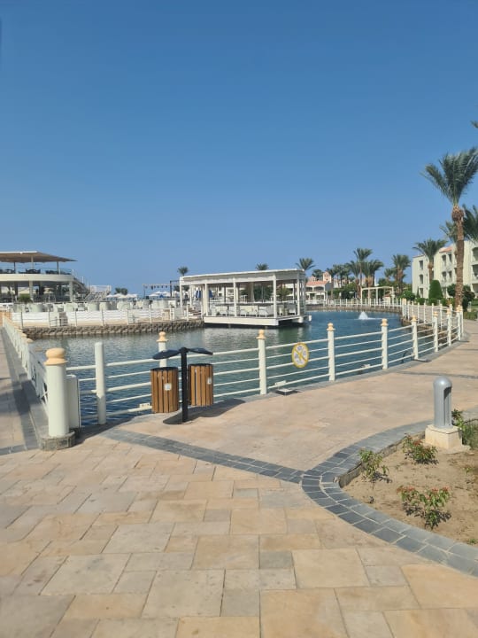 Gartenanlage Pickalbatros Dana Beach Resort - Hurghada