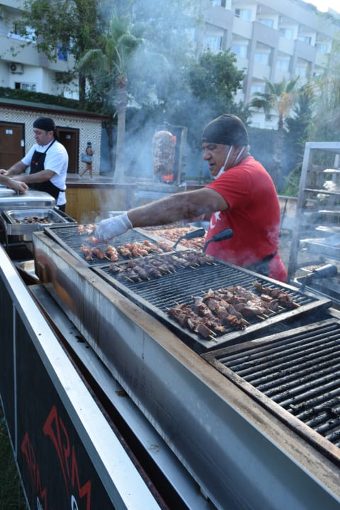 Gastro Armas Gül Beach