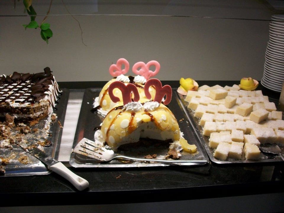 Buffet  Hotel Gardenia Beach