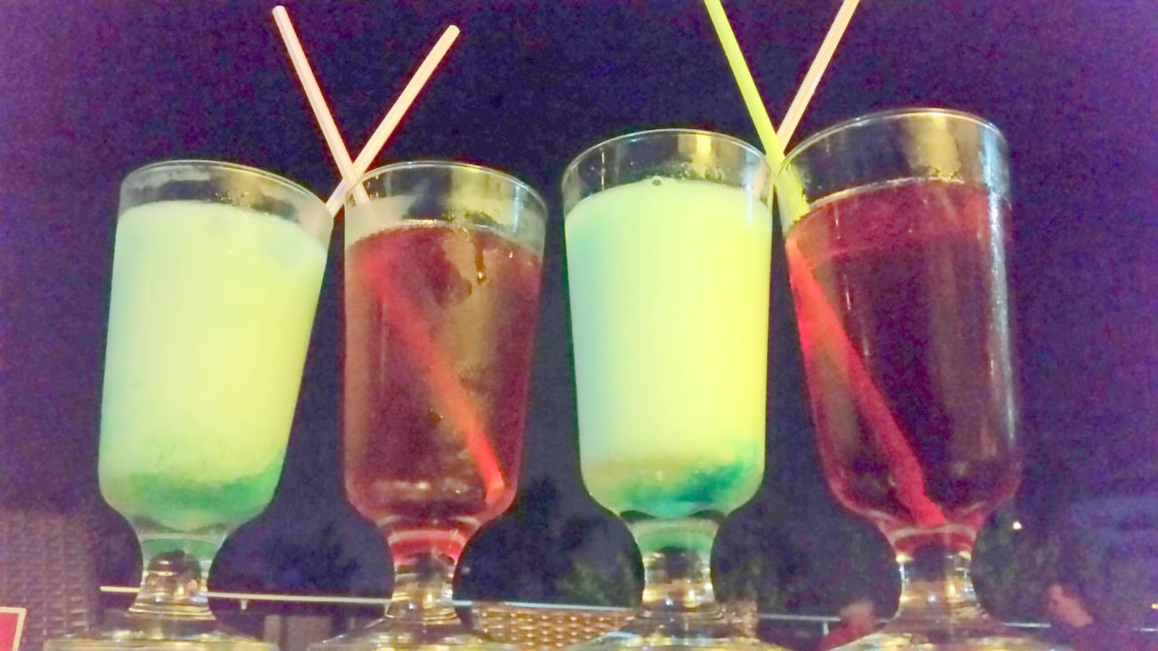 Lecker Cocktails Seaden Sea World Resort & Spa