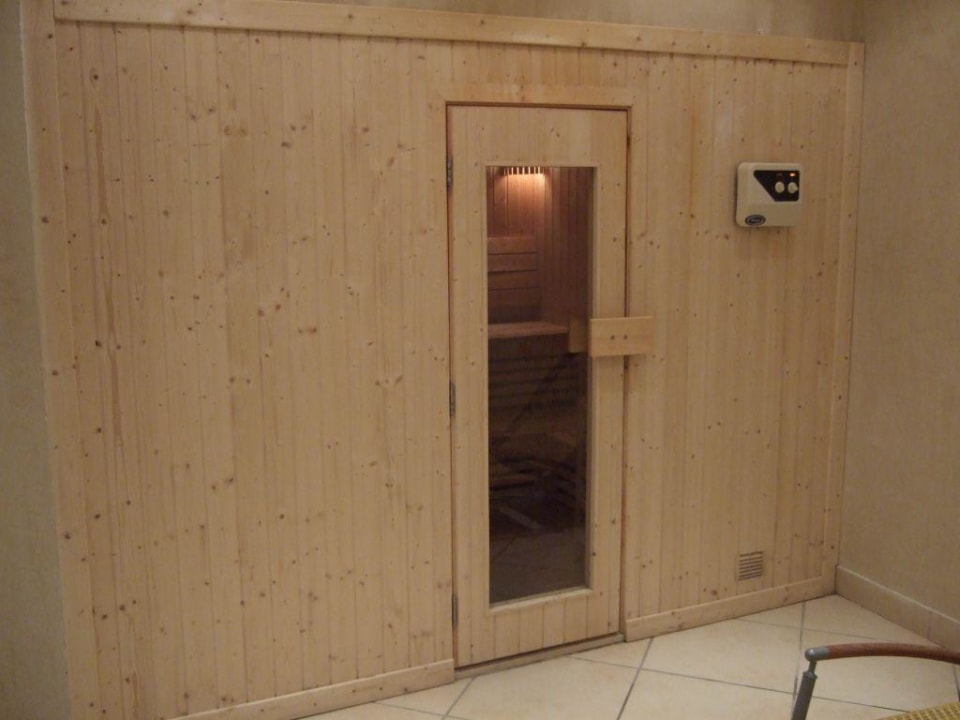 Sauna Miramar Al Aqah Beach Resort