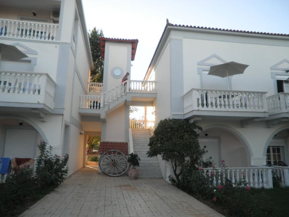 Zimmeraufgang mit Lift Hotel Belussi Beach