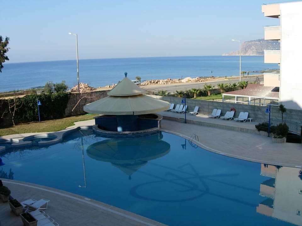 Poolbar Grand Kaptan