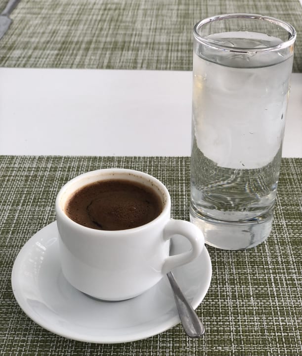 Gastro The Blue Ivy Hotel & Suites