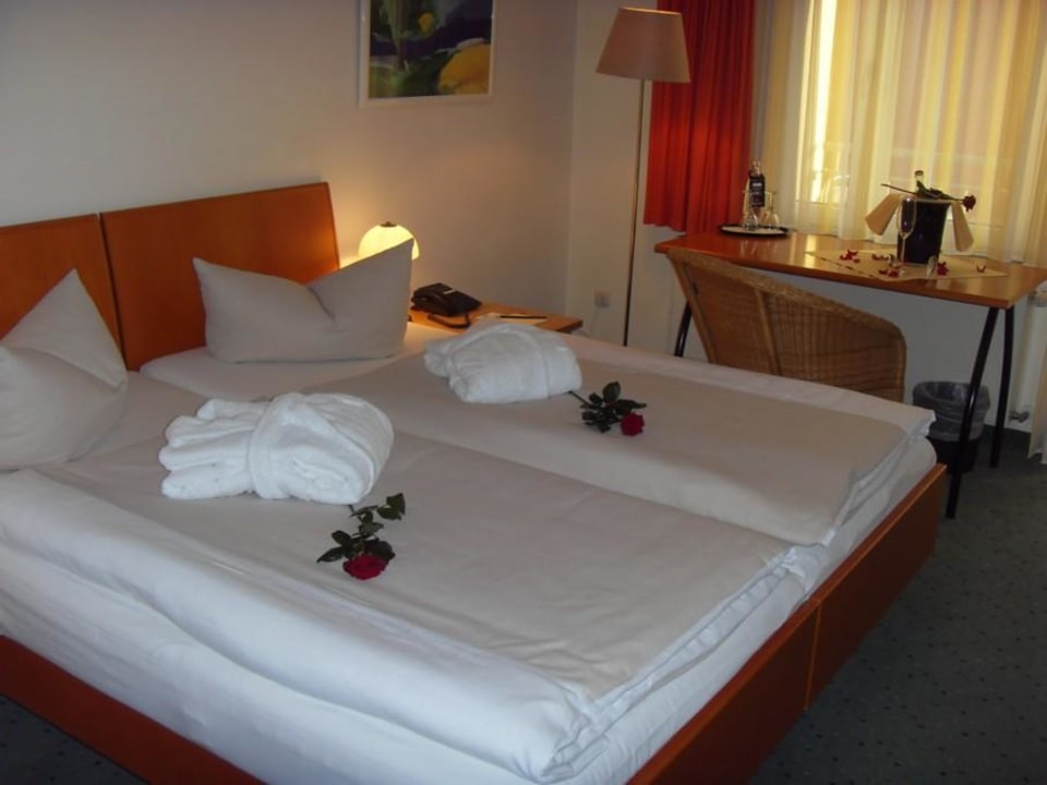 Das Doppelbett Precise Resort Marina Wolfsbruch