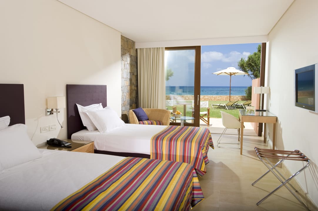 Zimmer Kernos Beach Hotel & Bungalows