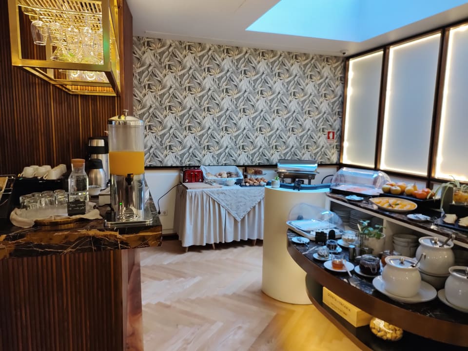Gastro The Convo Porto Hotel & Apartment