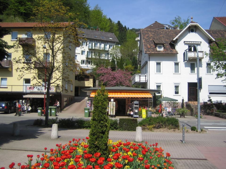 Hotelgebäude Hotel Kull von Schmidsfelden
